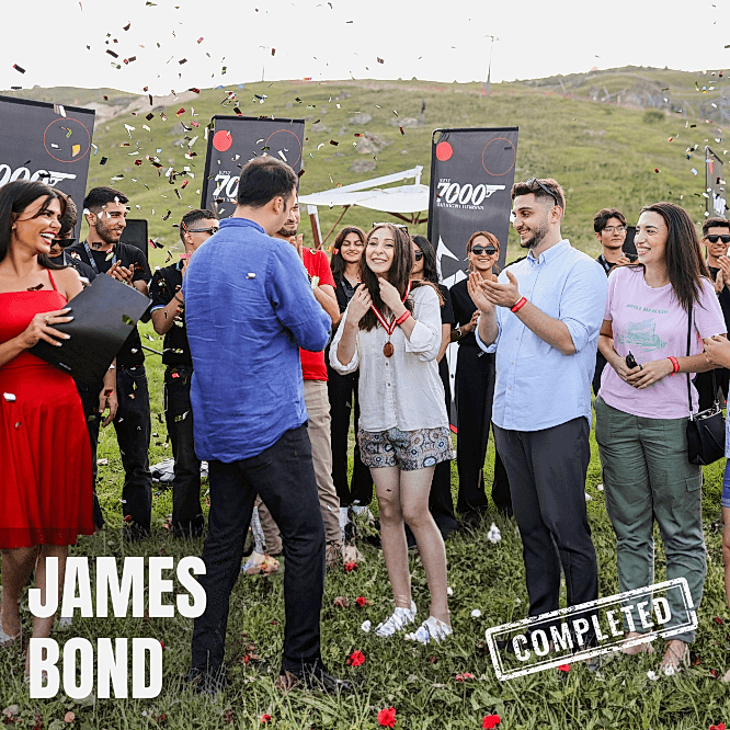 James Bond Takım Çalışması
